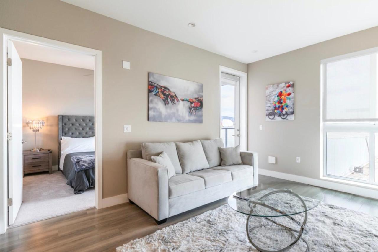 New Construction Modern Luxury Views Pool & Patio An Apartamento Los Ángeles