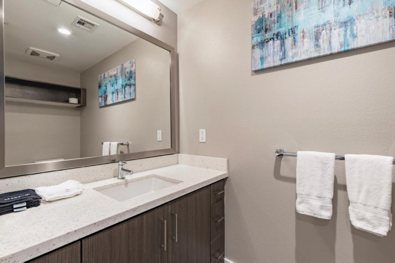 New Construction Modern Luxury Views Pool & Patio An * Los Ángeles